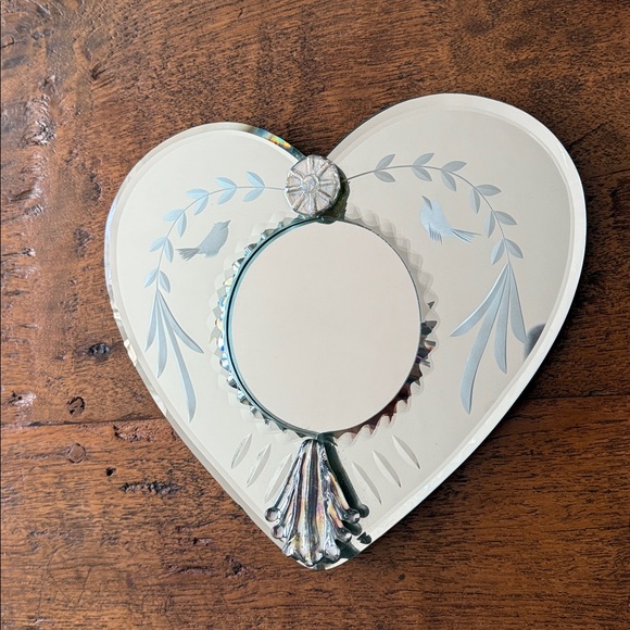 Heart Shaped Mirror or Frame with Etched Birds & Leaves - Picture 2 of 6